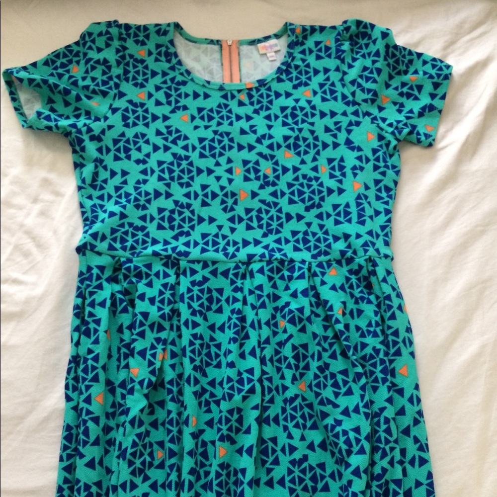 LuLaRoe Amelia dress